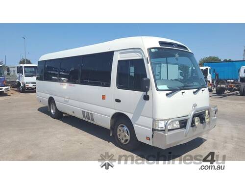 Toyota Coaster XZB50R