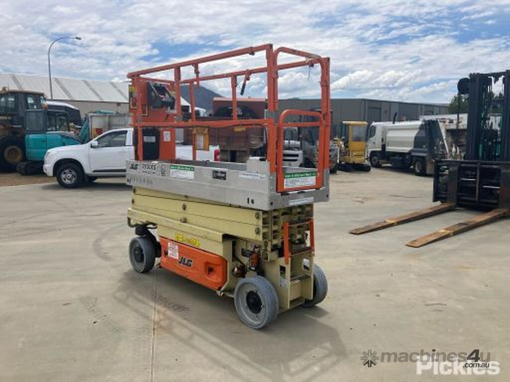 Used 2011 jlg 2030 ES Electrical Scissor Lift in , - Listed on Machines4u