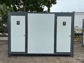 MALE/FEMALE TOILET BLOCK - picture0' - Click to enlarge