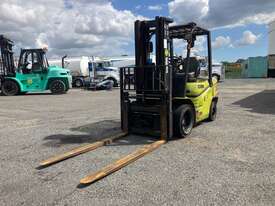 2020 Clark GTS30D Forklift - picture1' - Click to enlarge