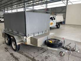 2009 PBL Trailers Tandem Axle Box Trailer - picture0' - Click to enlarge