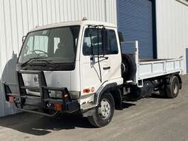 1997 Nissan UD MKB210 Tipper - picture1' - Click to enlarge