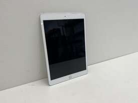 iPad 8th Gen - picture1' - Click to enlarge