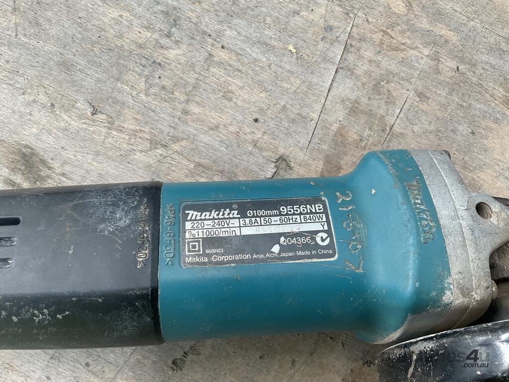 Used Makita 9556NB Angle Grinder Electrical with Cable Power Tools in ...