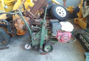 Ryan turf cutter , 9hp Honda ,