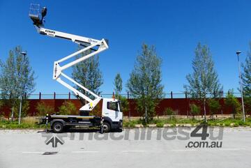Truck Mounted Lift: Monitor E290PX - Accommodates 2 Persons + Tools!