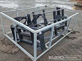 Unused Bale Clamp to suit Skidsteer Loader  - picture1' - Click to enlarge