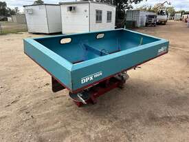 SULKY DPX1505 SPREADER - picture2' - Click to enlarge