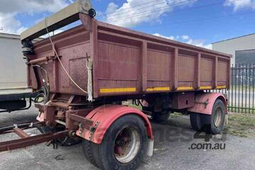 1995 Macol Side Tipping Trailer