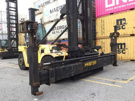 9.0T Diesel Empty Container Handler - picture2' - Click to enlarge