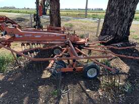 Kuhn Single Hay Rake - picture2' - Click to enlarge