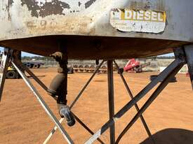 Fuel Tank on Stand - picture0' - Click to enlarge