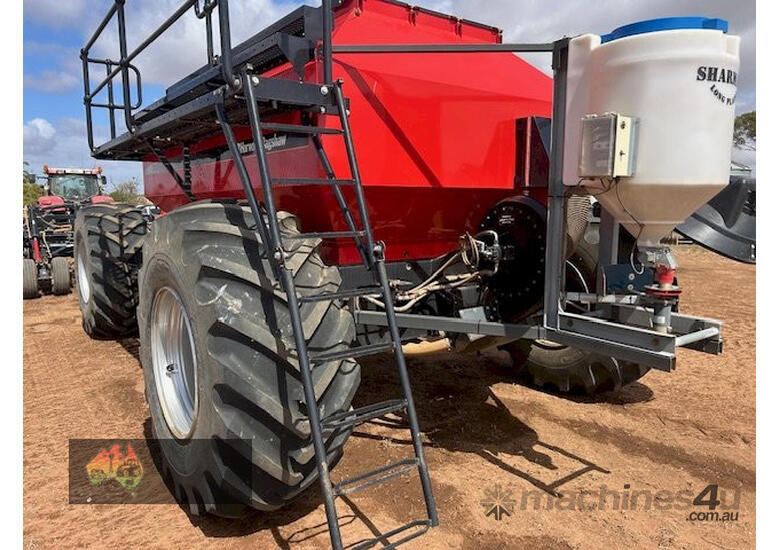 (8715) Flexicoil Air drill & Horwood Bagshaw Air Cart -  ( NOTE NO BUYERS PREMIUM ) (Nurom, SA)