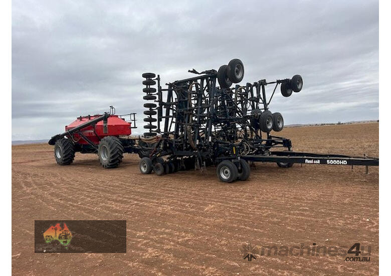 (8715) Flexicoil Air drill & Horwood Bagshaw Air Cart -  ( NOTE NO BUYERS PREMIUM ) (Nurom, SA)