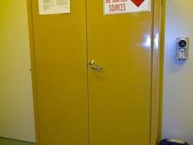 Flammable storage cabinets - picture0' - Click to enlarge
