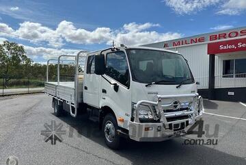 Hino 721 At 4400 Wide Crew Tradeace