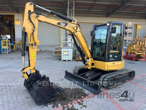 caption CAT 304E2CR Track Excavators