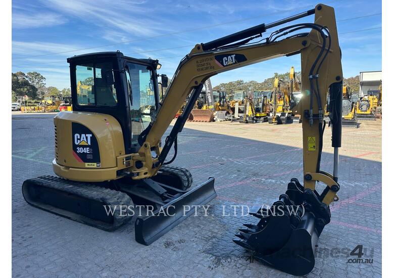 caption CAT 304E2CR Track Excavators
