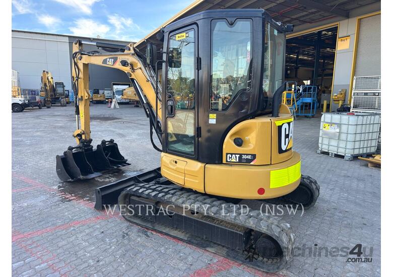 caption CAT 304E2CR Track Excavators