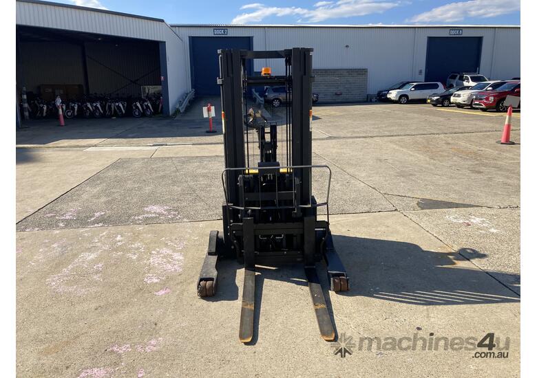 caption 2018 Electric Stacker Walk Behind Electric Pallet Jack
