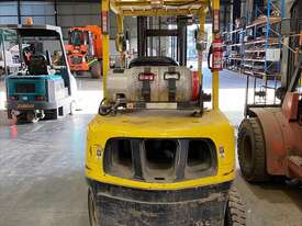 2010 Hyster H3.5   - picture0' - Click to enlarge