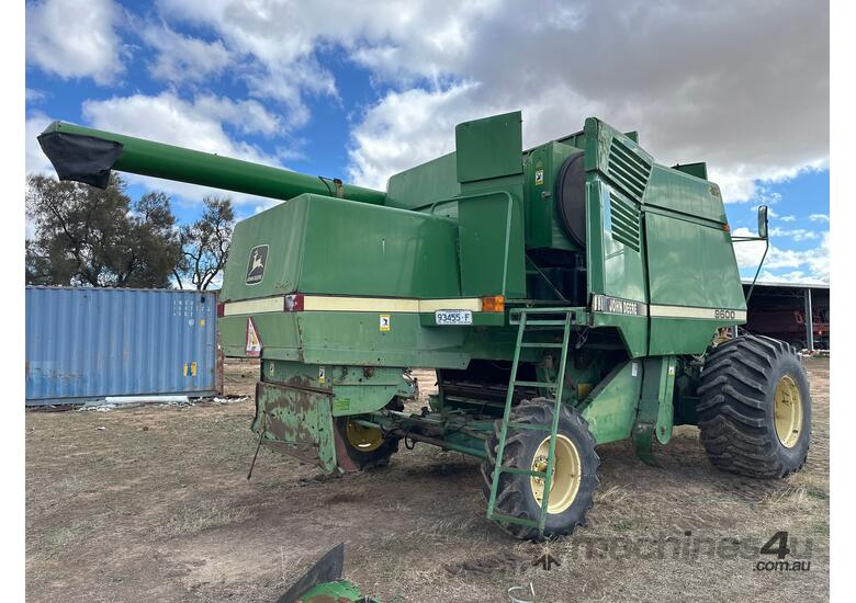 John Deere 9600 Combine Harvester