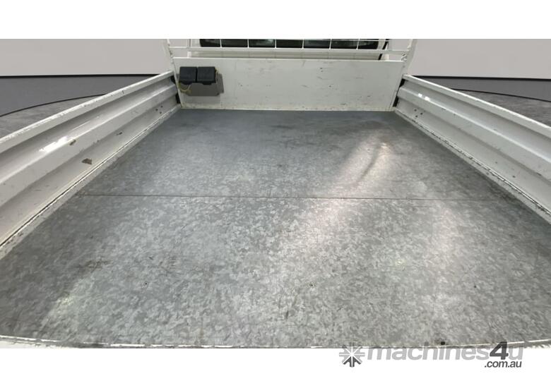 caption 2021 Toyota Hilux 4x4 SR Dual Cab T/Diesel (Auto)