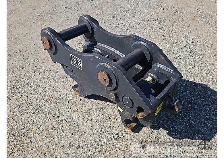 caption Unused QH to suit 13T Excavator