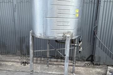 700L Stainless Steel holding tank vessel BSM fittings 3 legs level sensor