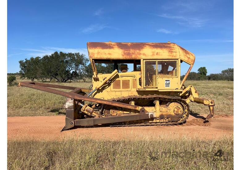 1985 CAT D6D DOZER