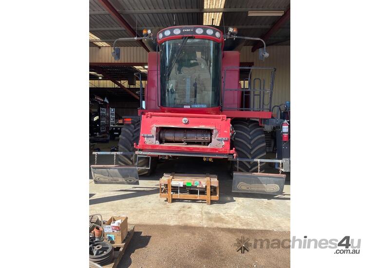 caption 2018 CASE IH 6130 HARVESTER