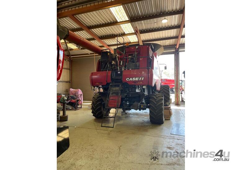 caption 2018 CASE IH 6130 HARVESTER