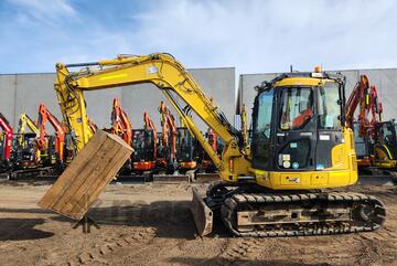 2022 KOMATSU PC88MR-10 9T EXCAVATOR (M882) WITH TILT HITCH, BUCKETS, 2215 HOURS