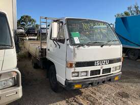 1986 Isuzu NKR Crane Truck (Table Top) - picture2' - Click to enlarge