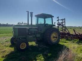 JOHN DEERE 4630 TRACTOR - picture2' - Click to enlarge