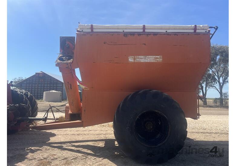 caption Dunstan 15T Chaser Bin