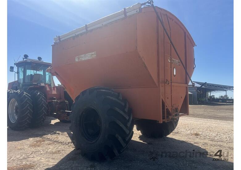caption Dunstan 15T Chaser Bin