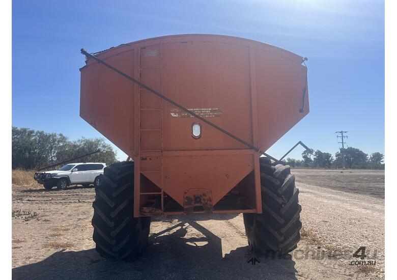caption Dunstan 15T Chaser Bin