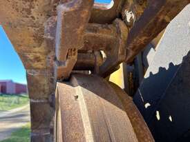 Case 1150 Crawler Loader - picture2' - Click to enlarge