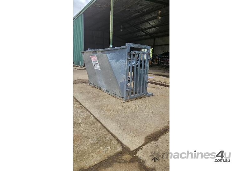 Arrow Farmquip Sheep & Goat Handler