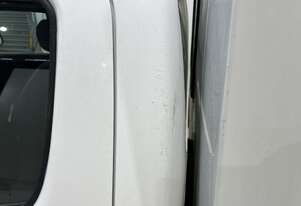 2014 Toyota Hilux SR 4x2 Petrol Ute (Ex-Council) 2014 Toyota Hilux SR 4x2 Petrol Ute (Ex-Council)