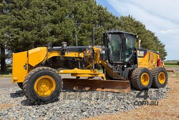 Caterpillar 2018   12M Caterpillar 2018   12M