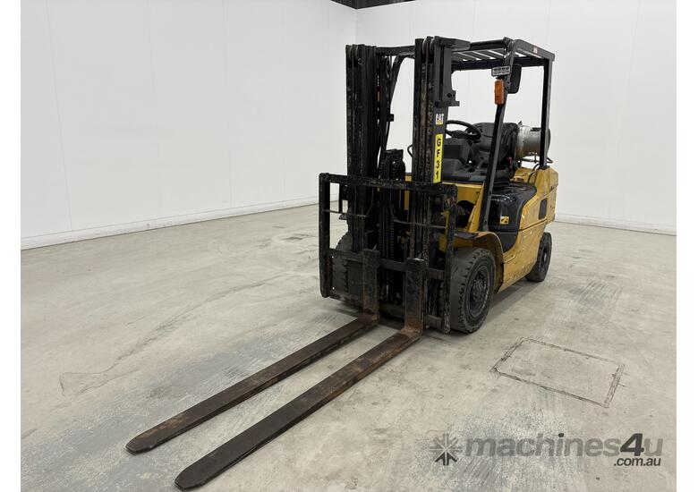 2014 Cat GP25NT LPG Forklift