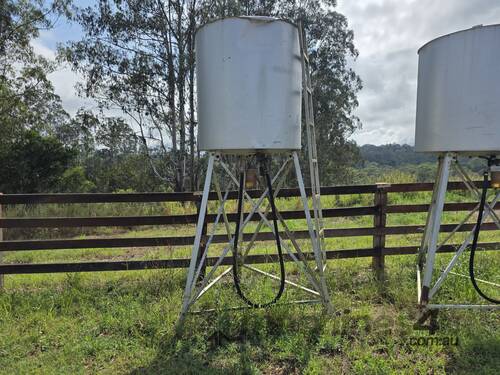 Free Standing Fuel Tank