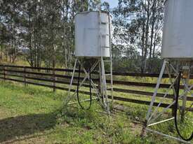 Free Standing Fuel Tank - picture0' - Click to enlarge