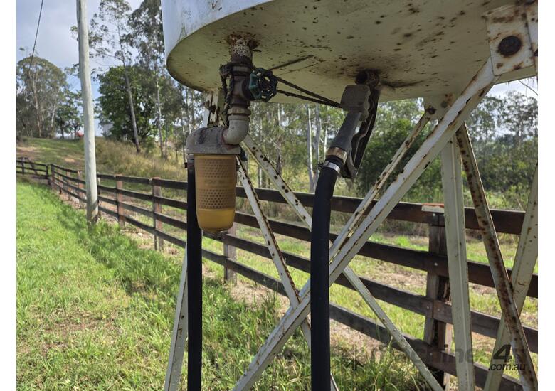 Free Standing Fuel Tank