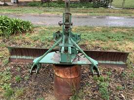 Treller Tractor Leveling Blade - picture0' - Click to enlarge