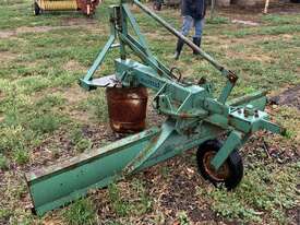 Treller Tractor Leveling Blade - picture2' - Click to enlarge