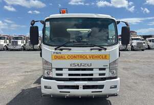 Isuzu 2016   FSR 850 Sweeper