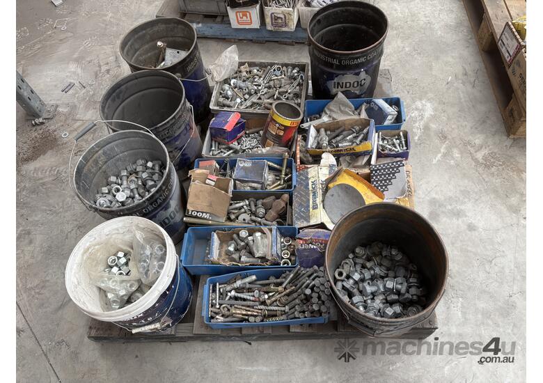 1 X Pallet of Bolts & Fasteners